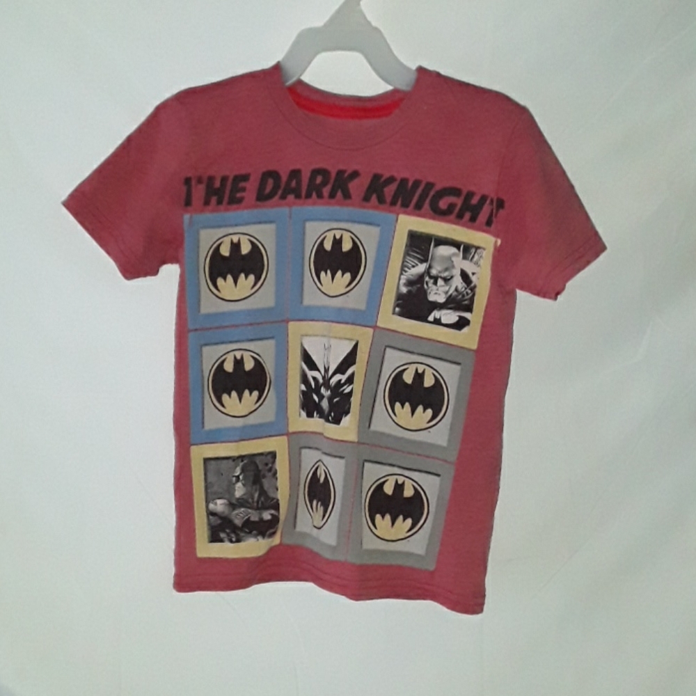 Boys The Dark Knight Short Sleeve Size 5